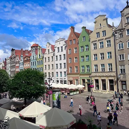 Old Town With A Jacuzzi Апартаменти *
